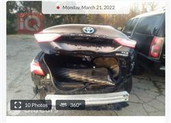 تۆیۆتا کامری